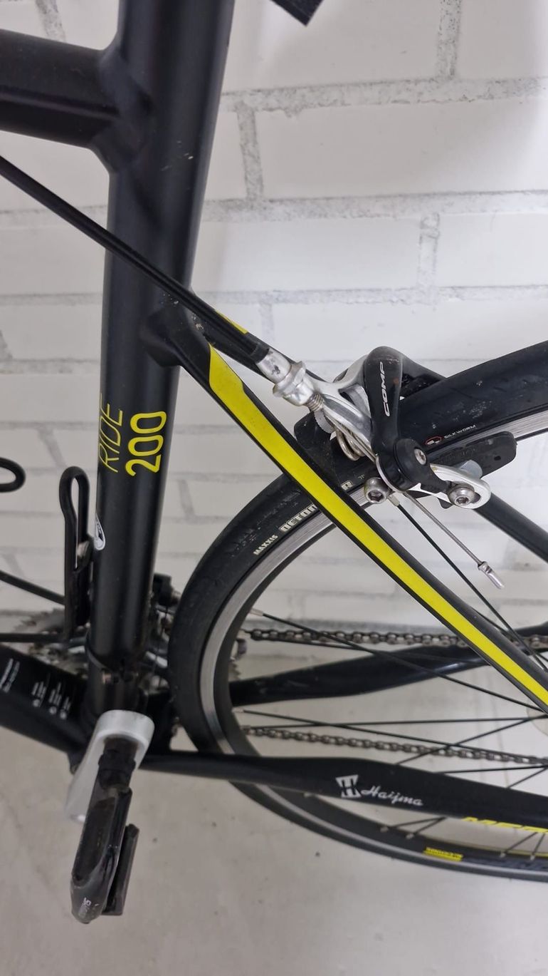 Used Merida RIDE 200 2016 2016 Road & Gravel, Black — image 2 of 3