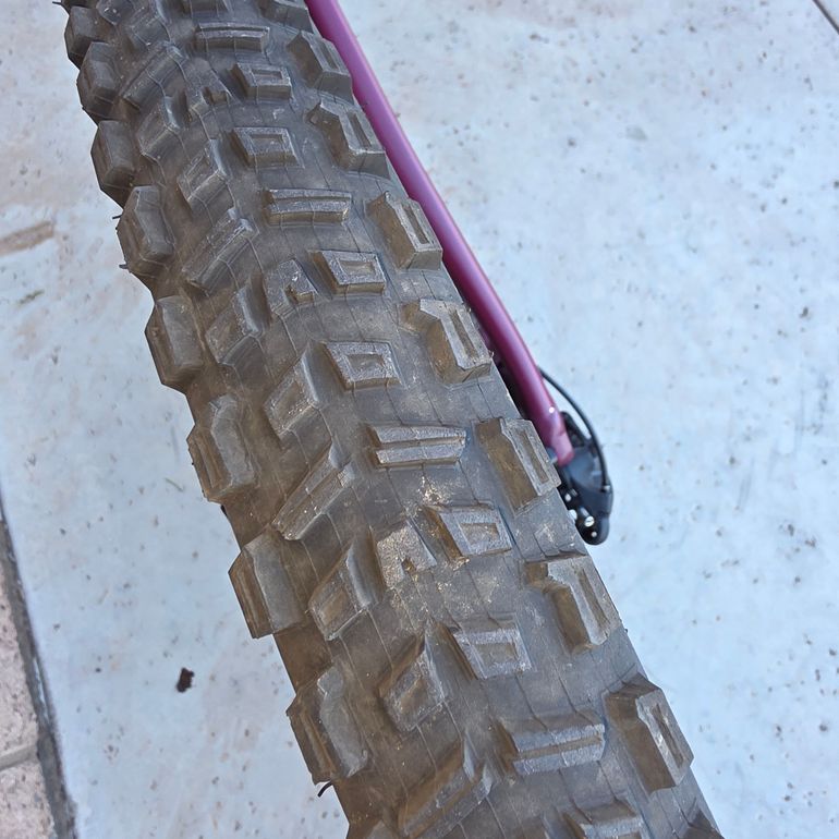 Used Specialized Status 140 2022 2022 Mountainbike, Red, 29, 27.5 — image 12 of 20