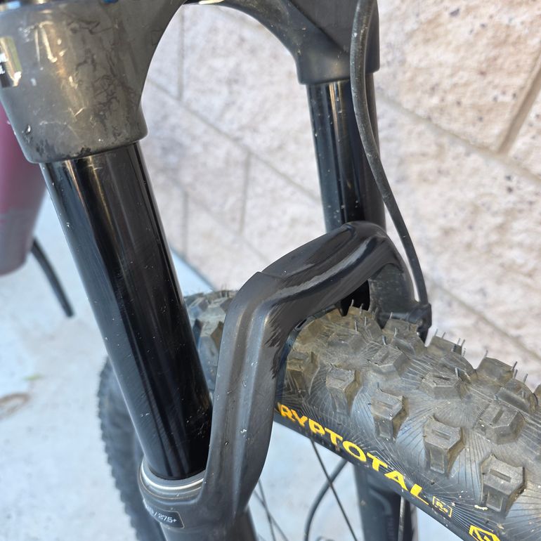Used Specialized Status 140 2022 2022 Mountainbike, Red, 29, 27.5 — image 4 of 20
