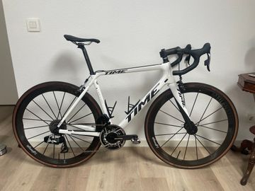 Used Time Alpe D'Huez 21 2023 Road & Gravel, White — image 1 of 25