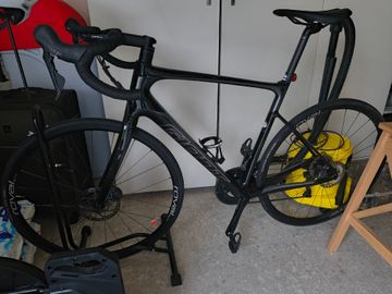 Used Giant Defy, Advanced 1 2021 2021 Road & Gravel, Black — image 2 of 5