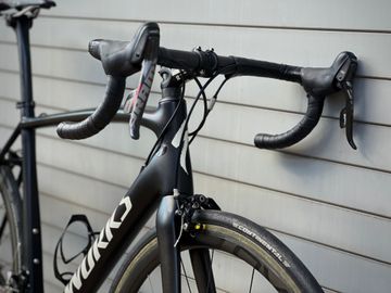Used Specialized Tarmac SRAM Red 2015 Road & Gravel, Black — image 7 of 8
