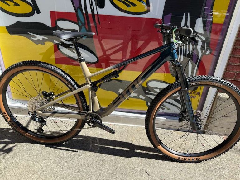 Used BMC Fourstroke LT TWO 2024 2024 Mountainbike, Blue, 29 — image 3 of 3