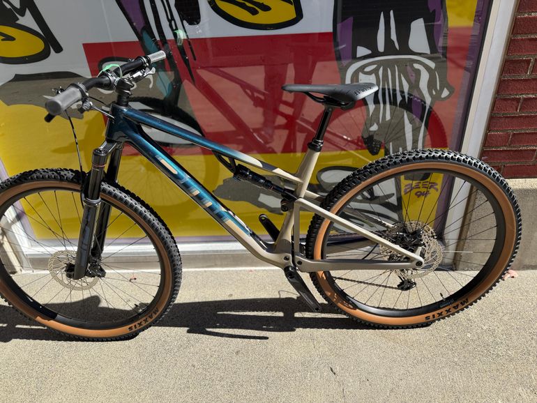 Used BMC Fourstroke LT TWO 2024 2024 Mountainbike, Blue, 29 — image 1 of 3