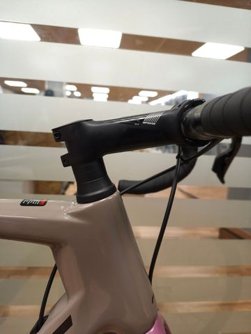 Used Felt Breed SRAM Rival eTap AXS 2024 Road & Gravel, Light Gray — image 4 of 14