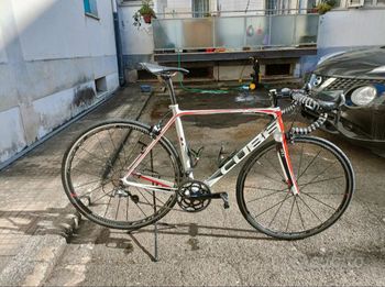 Used CUBE Agree 2015 Road & Gravel, Red — image 1 of 4
