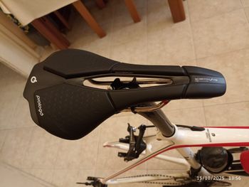 Used CUBE Agree 2015 Road & Gravel, Red — image 3 of 4