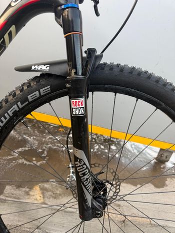 Used Specialized Epic Shimano Deore 2016 Mountainbike, Red — image 4 of 7