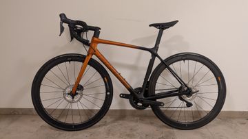 Used Giant TCR Advanced Pro 0 2022 Road & Gravel, Orange — image 2 of 9