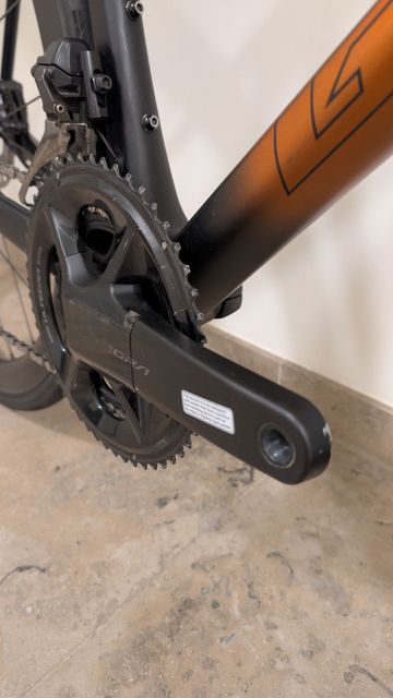 Used Giant TCR Advanced Pro 0 2022 Road & Gravel, Orange — image 8 of 9