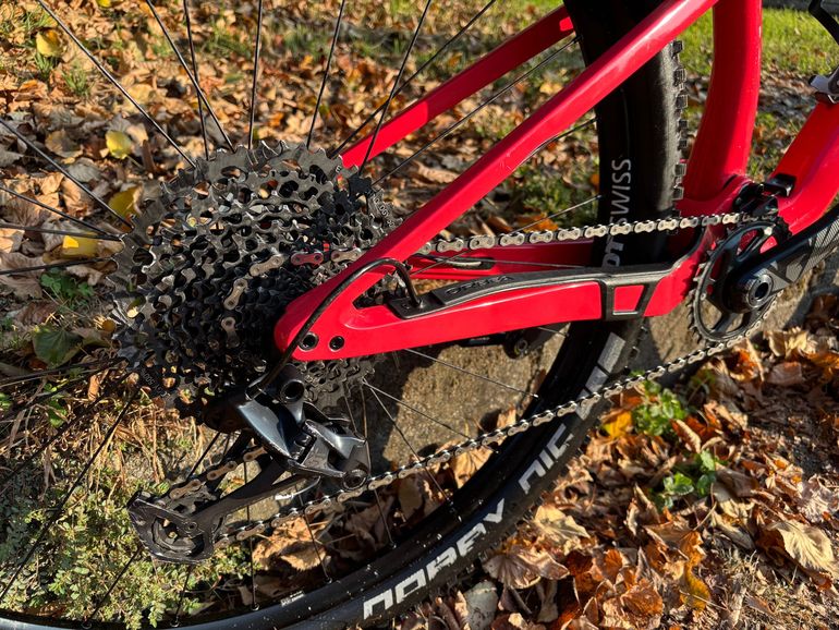 Used Orbea OIZ M20 TR 2022 2022 Mountainbike, Orange, 29 — image 6 of 10