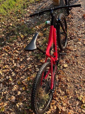 Used Orbea OIZ M20 TR 2022 2022 Mountainbike, Orange, 29 — image 10 of 10