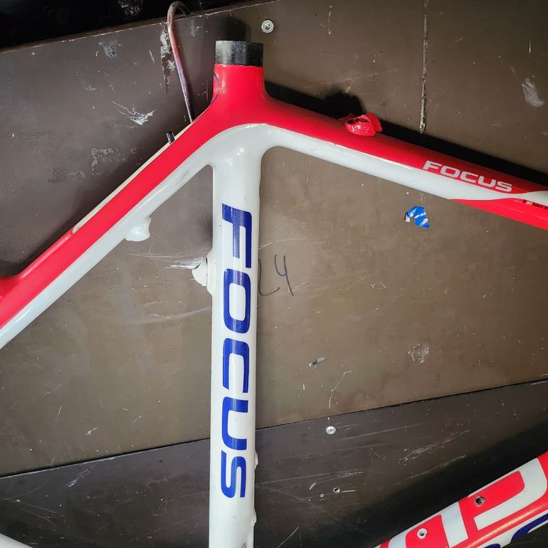 Used Focus .ares 2019 Road & Gravel, Red — image 4 of 9