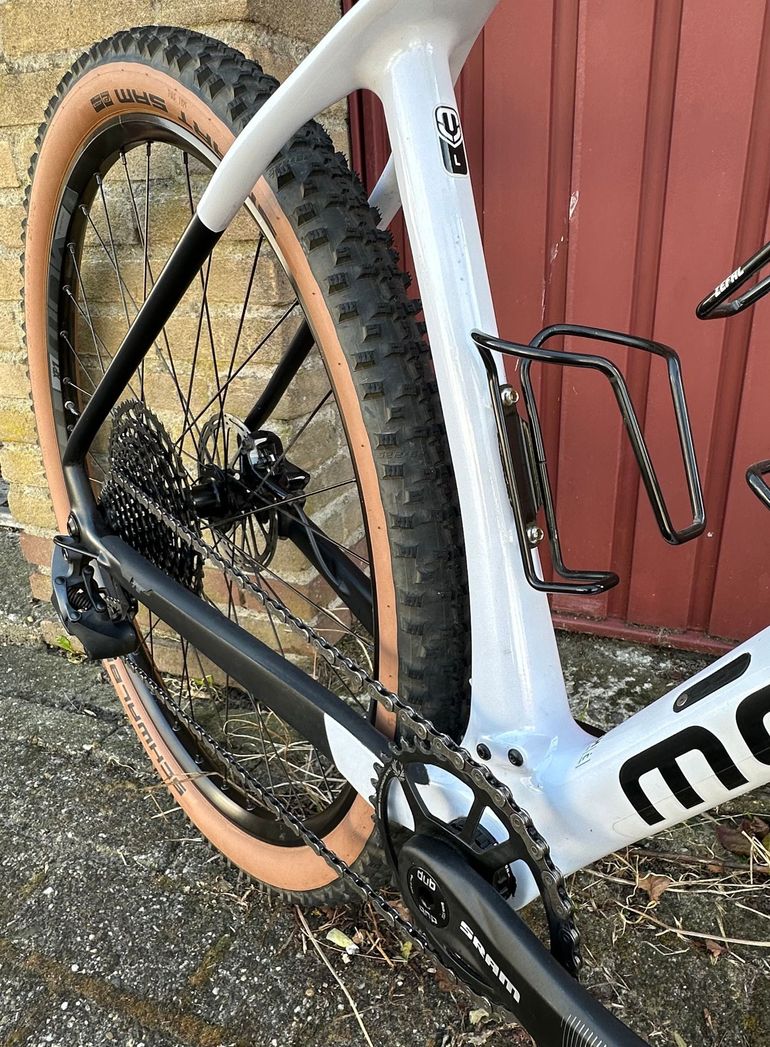 Used Mondraker CHRONO CARBON SE 2023 2023 Mountainbike, White, 29 — image 9 of 11