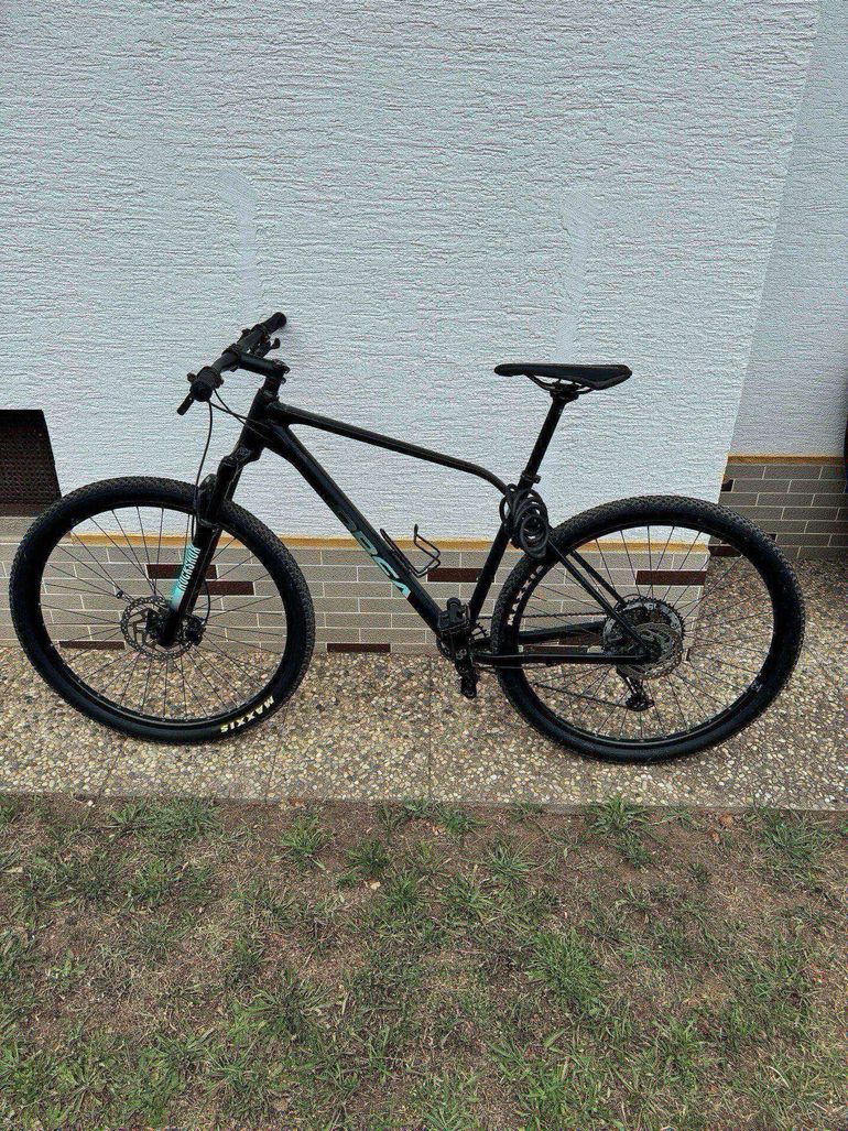 Used Orbea ALMA H30 2021 2021 Mountainbike, Black, 29 — image 1 of 3