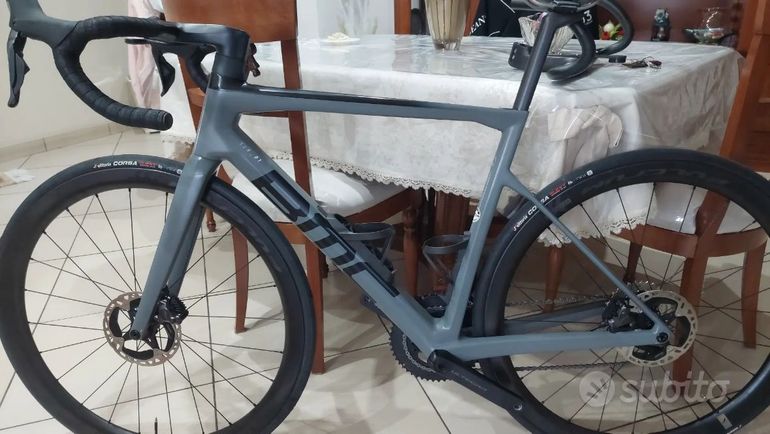 Used BMC Teammachine SLR 01 FIVE 2023 Frameset 2023 Road & Gravel, Light Gray — image 2 of 8