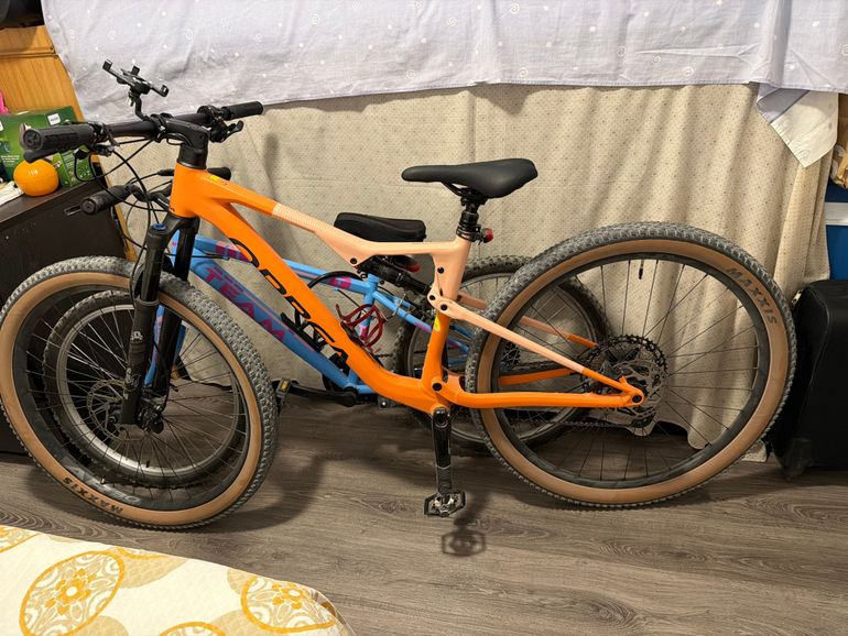 Used Orbea OIZ H10 2023 2023 Mountainbike, Orange, 29 — image 4 of 4