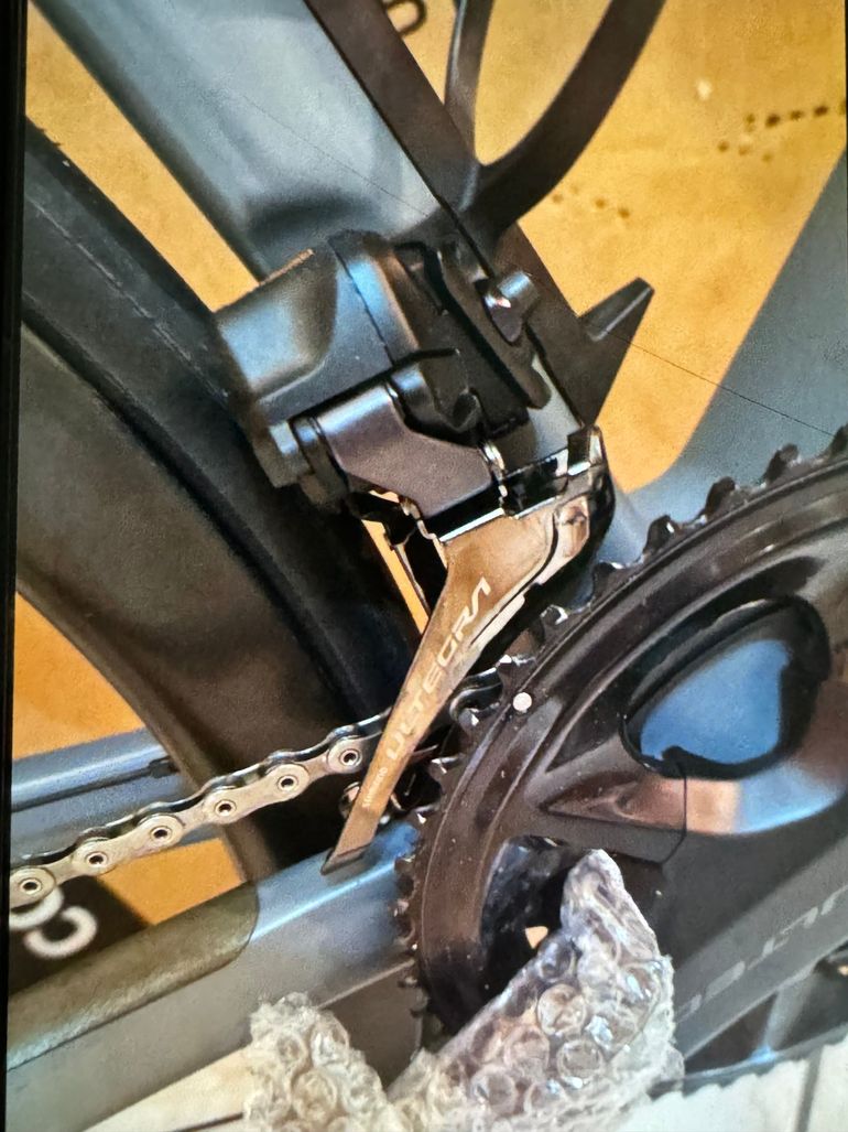 Used BMC Teammachine SLR 01 FIVE 2023 2023 Road & Gravel, Light Gray — image 8 of 11