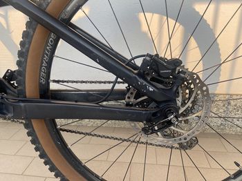 Used Trek Remedy 7 2017 2017 Mountainbike, Black, 27.5 — image 7 of 14