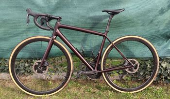 Used Specialized Aethos Expert 2021 Road & Gravel, Red — image 2 of 9