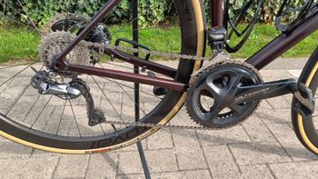 Used Specialized Aethos Expert 2021 Road & Gravel, Red — image 3 of 9
