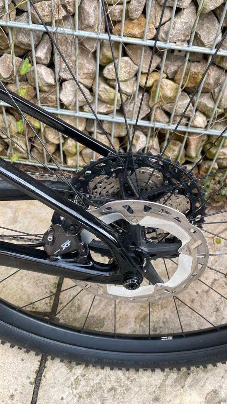 Used Arc8 Essential 2 2024 Mountainbike, Black — image 13 of 18