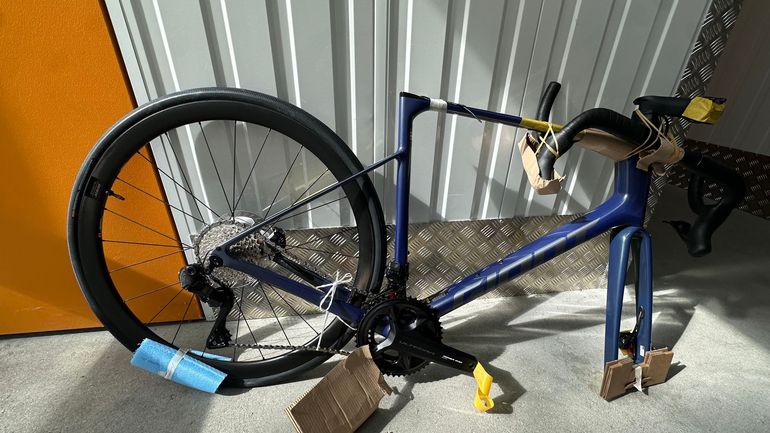 Used Giant Defy Advanced Pro 0 2025 2025 Road & Gravel, Blue — image 1 of 13