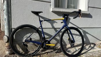 Used Giant Defy Advanced Pro 0 2025 2025 Road & Gravel, Blue — image 12 of 13