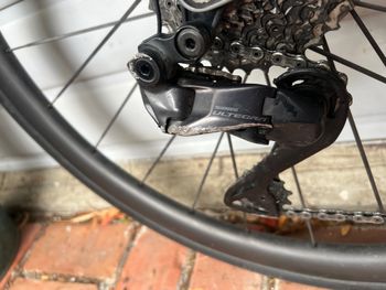 Used Canyon Ultimate CF SL 8 Disc 2023 2023 Road & Gravel, Light Gray — image 5 of 8
