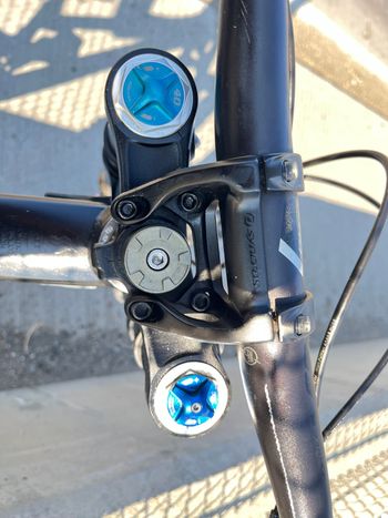 Used Scott Gambler 720 2017 2017 Mountainbike, Black, 27.5 — image 12 of 17
