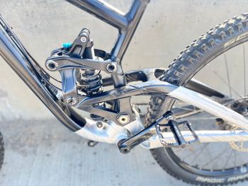 Used Scott Gambler 720 2017 2017 Mountainbike, Black, 27.5 — image 14 of 17