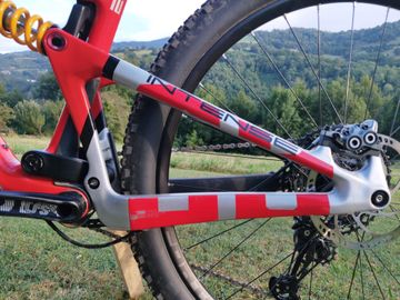Used Intense PRIMER S 2021 2021 Mountainbike, Red, 29 — image 14 of 17