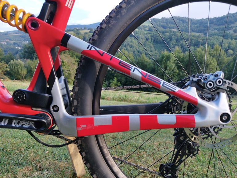 Used Intense PRIMER S 2021 2021 Mountainbike, Red, 29 — image 14 of 17