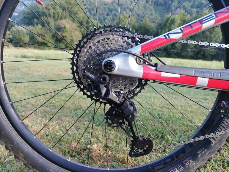 Used Intense PRIMER S 2021 2021 Mountainbike, Red, 29 — image 15 of 17