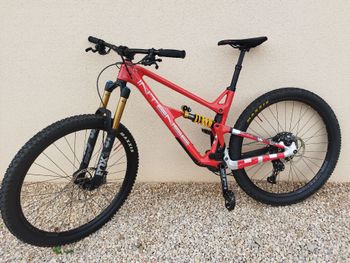 Used Intense PRIMER S 2021 2021 Mountainbike, Red, 29 — image 1 of 17