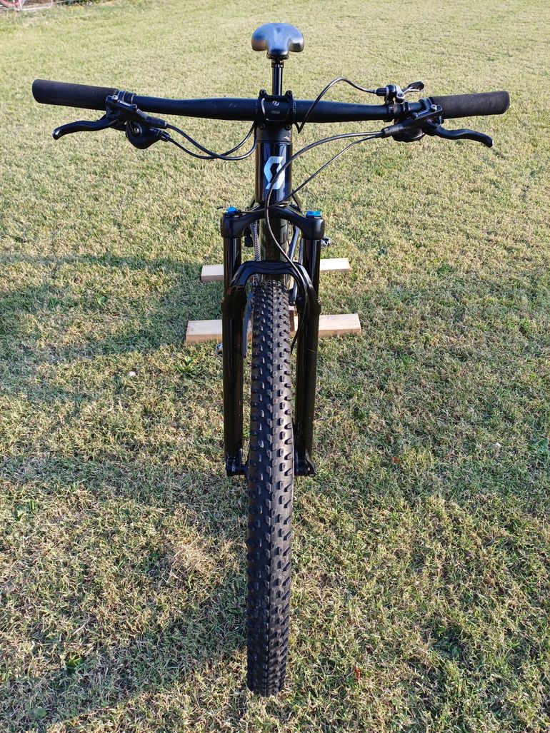 Used Scott Scale Shimano Deore XT 2024 Mountainbike, Blue — image 6 of 7