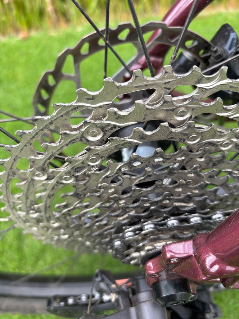 Used Kona Kahuna Shimano SLX 2023 Mountainbike, Red — image 3 of 6