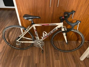 Used Trek 2200 WSD 2003 2003 Road & Gravel, White — image 1 of 6