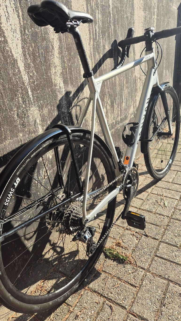 Used Canyon Grail Shimano GRX 2021 Road & Gravel, Light Gray — image 3 of 4