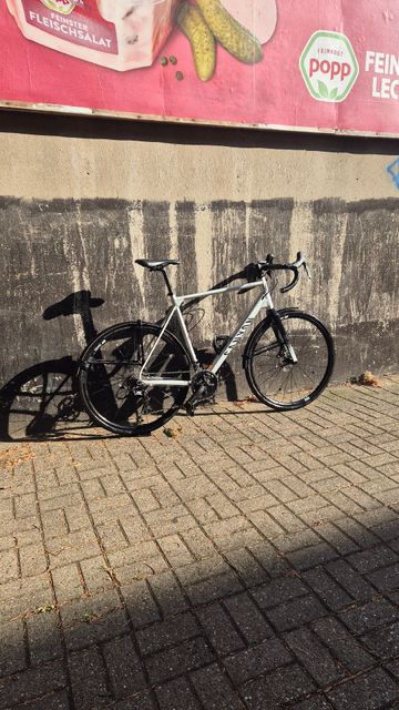 Used Canyon Grail Shimano GRX 2021 Road & Gravel, Light Gray — image 1 of 4