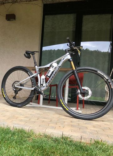 Used Orbea OIZ M PRO TR 2022 2022 Mountainbike, Light Gray, 29 — image 3 of 3