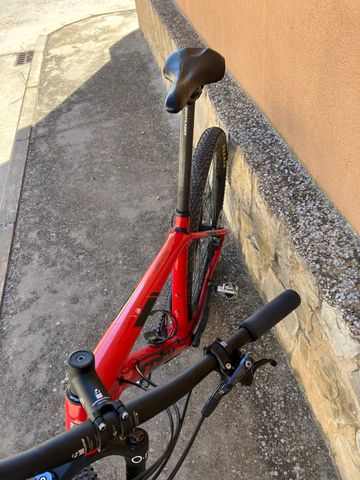 Used Trek Procaliber 9.6 2018 2018 Mountainbike, Red, 29 — image 9 of 12