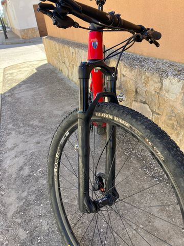Used Trek Procaliber 9.6 2018 2018 Mountainbike, Red, 29 — image 8 of 12