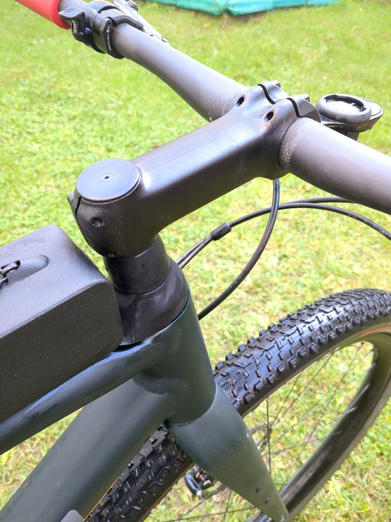 Used Specialized Diverge Comp EVO 2021 Road & Gravel, Green — image 3 of 10