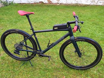 Used Specialized Diverge Comp EVO 2021 Road & Gravel, Green — image 1 of 10