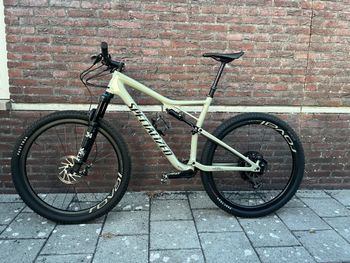 Used Specialized Epic Evo 2019 2019 Mountainbike, Green — image 12 of 14