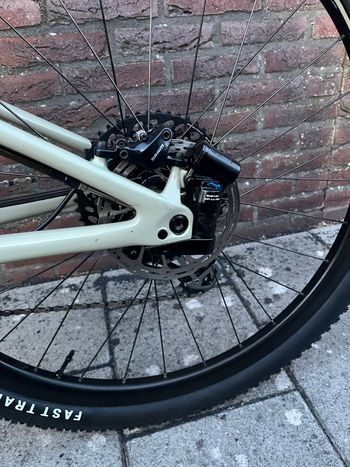 Used Specialized Epic Evo 2019 2019 Mountainbike, Green — image 14 of 14