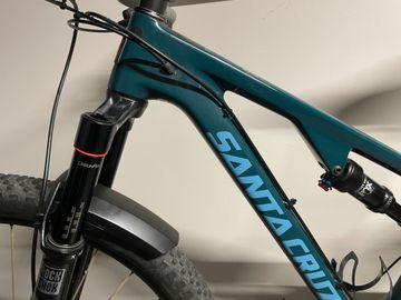 Used Santa Cruz Tallboy 3 CC 2020 Mountainbike, Green — image 3 of 11