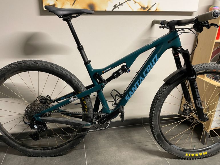 Used Santa Cruz Tallboy 3 CC 2020 Mountainbike, Green — image 6 of 11