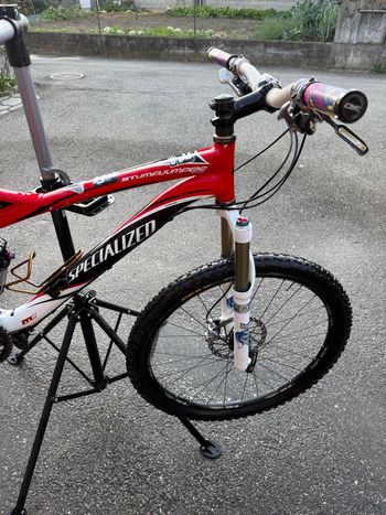 Used Specialized Stumpjumper 2014 Mountainbike, Red — image 2 of 9
